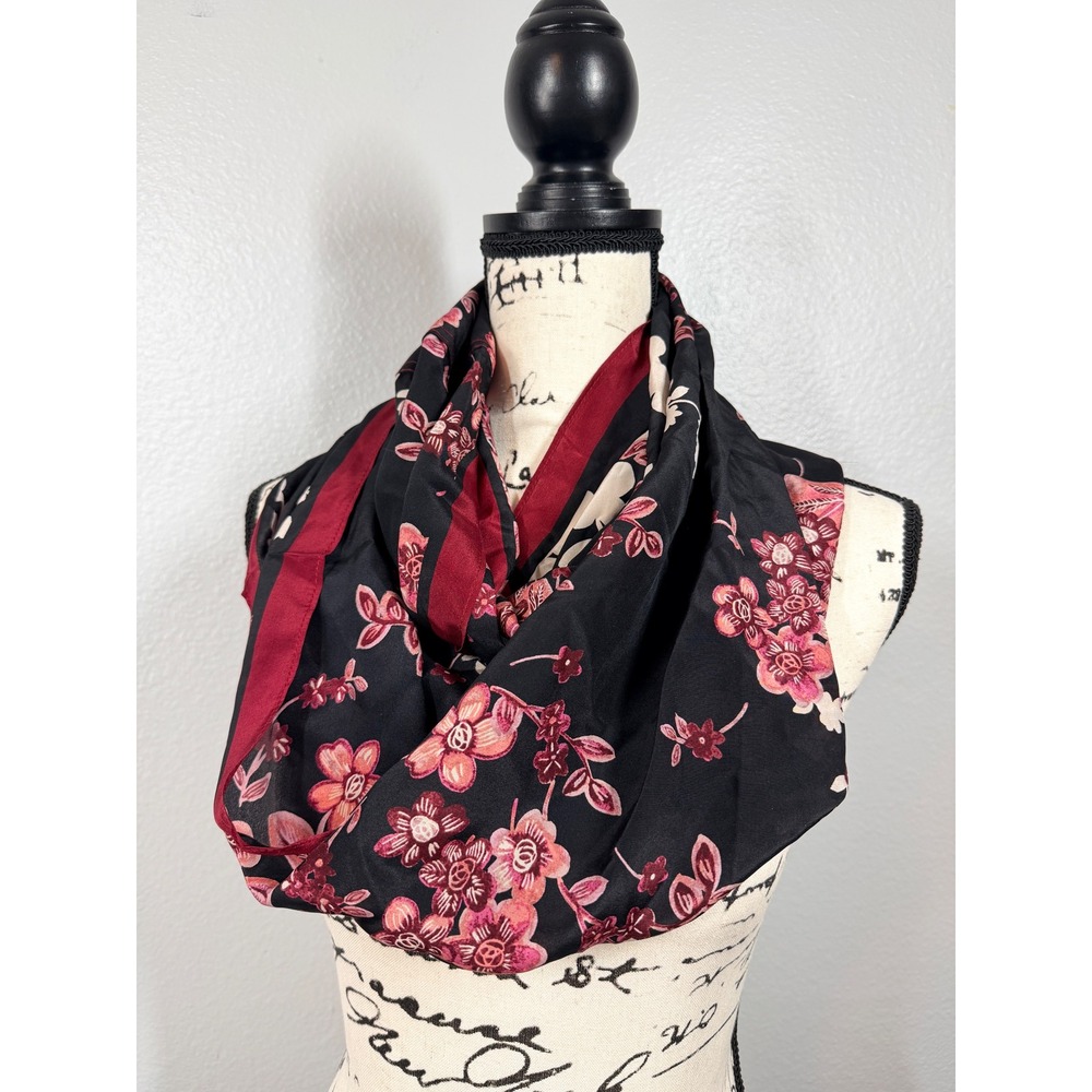 J Jill Wearever Collection Black Floral 100% Silk Infinity Scarf Loop‎ Wrap
